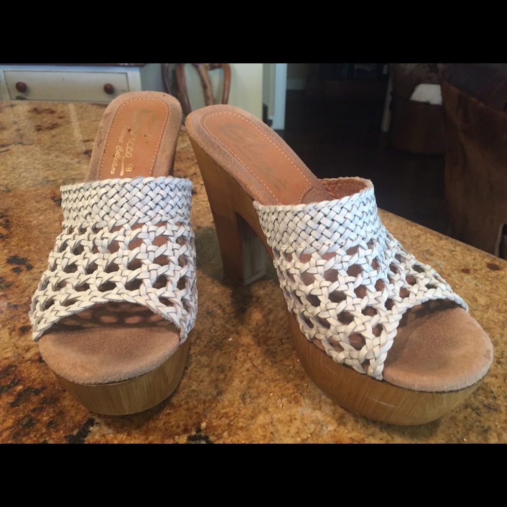 Sbicca platform shoes- very comfortable